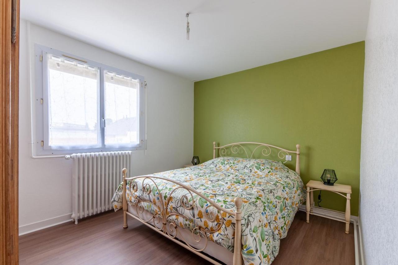 Gite Renardeau - Maison A Deux Pas Du Centre Ville カランタン エクステリア 写真