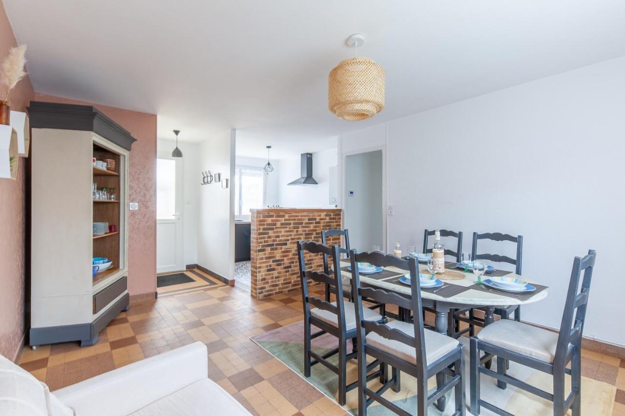 Gite Renardeau - Maison A Deux Pas Du Centre Ville カランタン エクステリア 写真